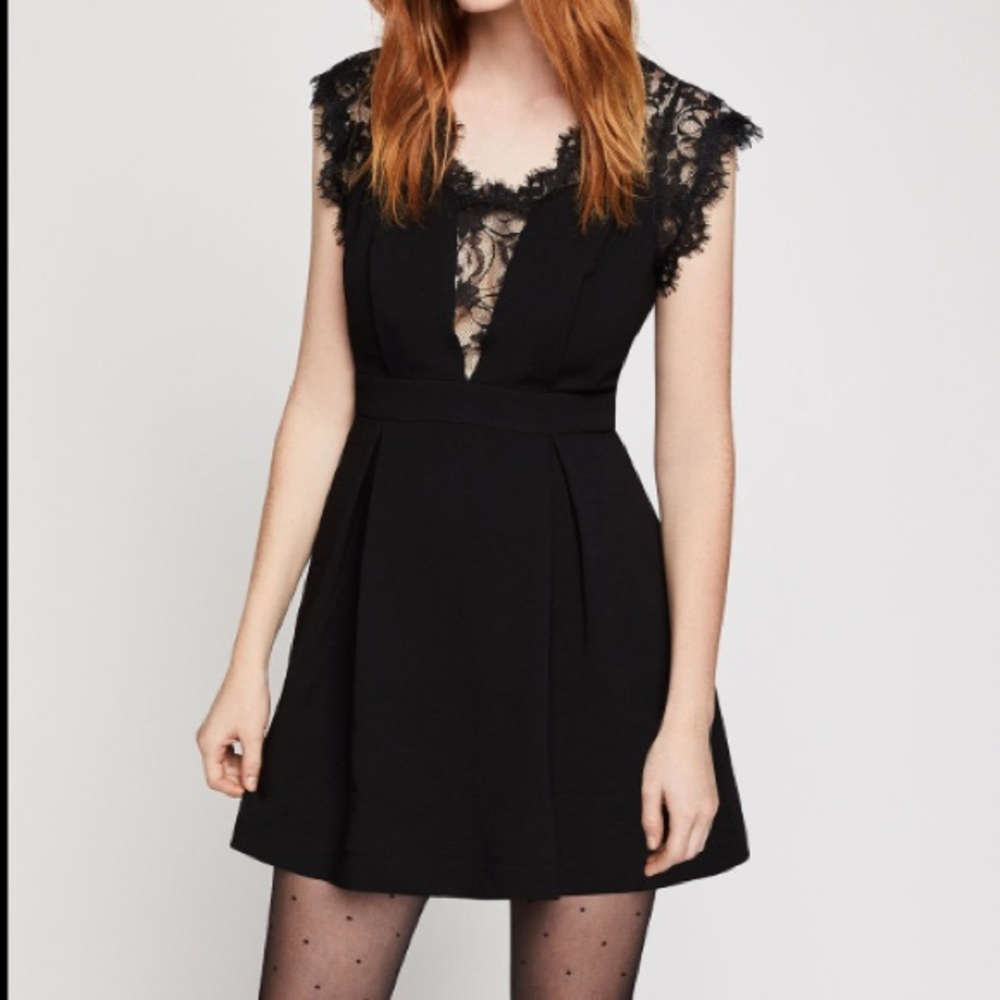 BCBGeneration | Petite Pleated Lace Back Dress - Picture 6 of 8